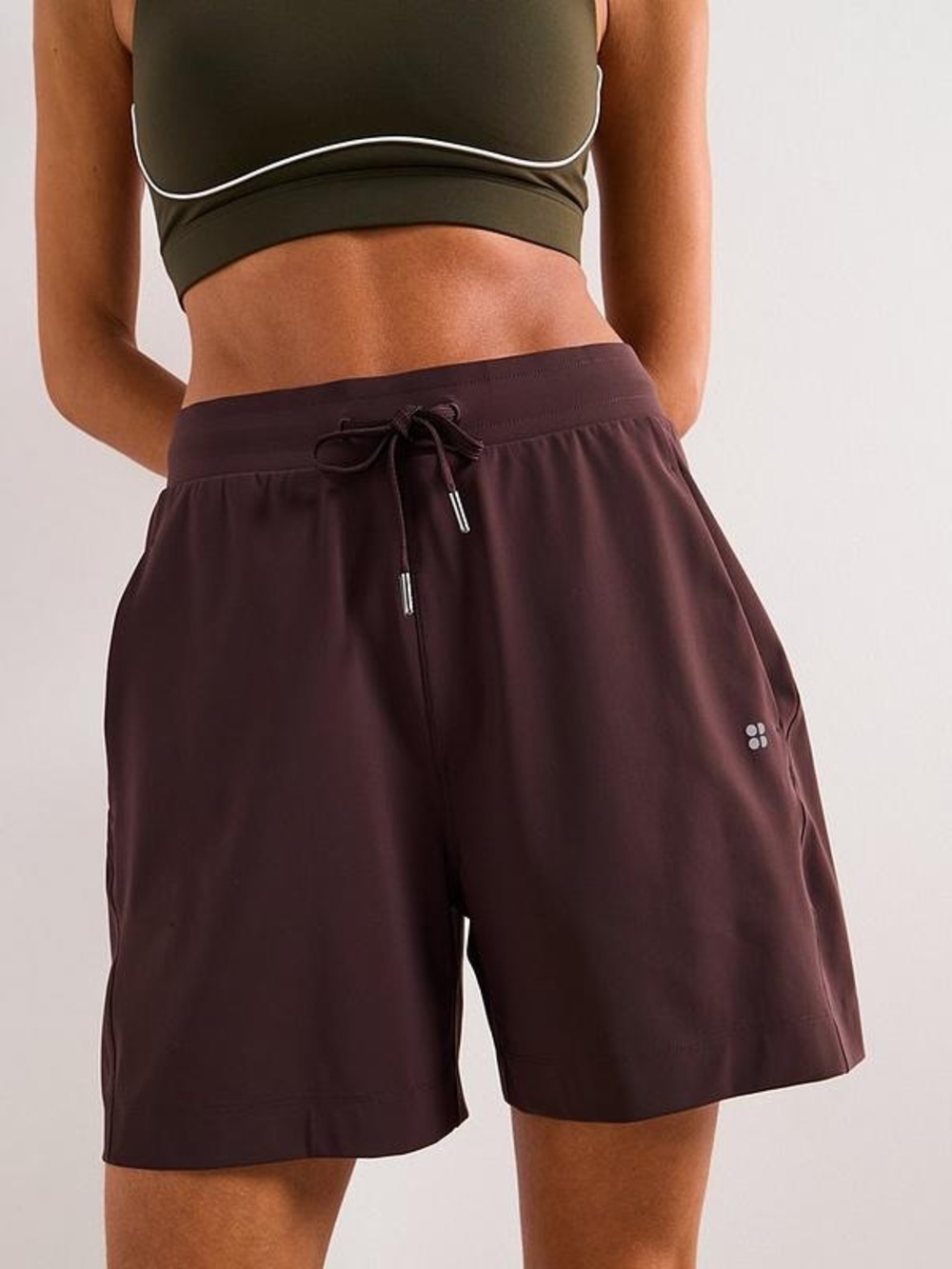 Sweaty Betty Explorer 5.5" Shorts dark brown NWOT